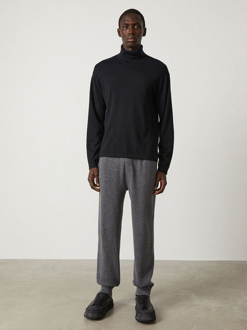 Alain Sweater Black | Lisa Yang | Black high neck polo sweater in 100% cashmere